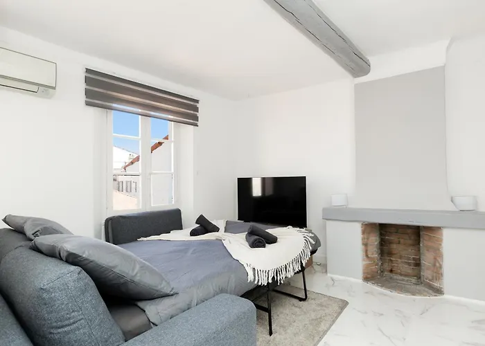 Renoveted - - Ac Daire Cannes